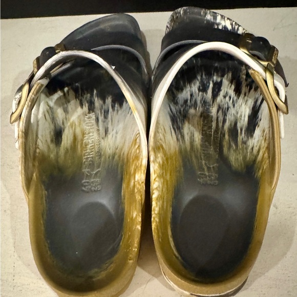 Birkenstock Footbed in Gold and Brown - Picture 2 of 4